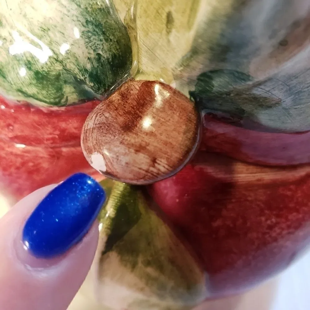 Vietri Apple Shaped Covered Dish Made in Italy
